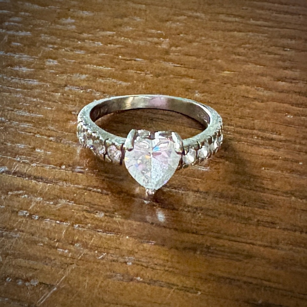 Sterling silver ring with heart CZ, size 6